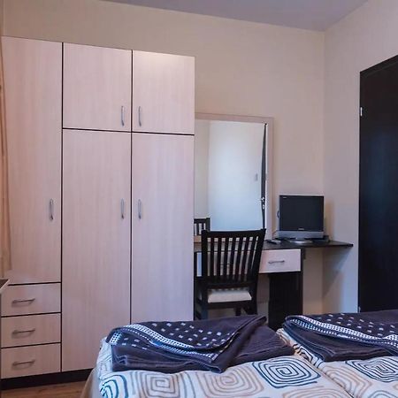 Charming, Fully-Furnished, 2-Bedroom Apartment Bansko Eksteriør billede
