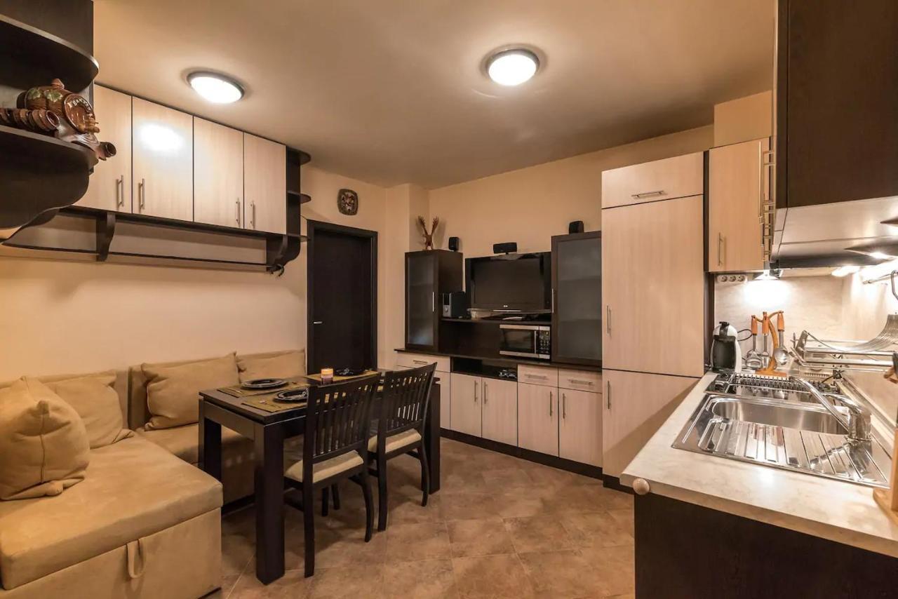 Charming, Fully-Furnished, 2-Bedroom Apartment Bansko Eksteriør billede