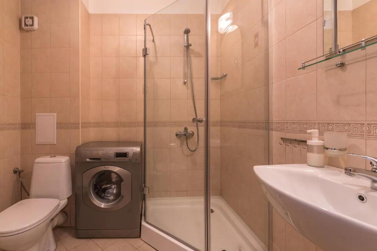 Charming, Fully-Furnished, 2-Bedroom Apartment Bansko Eksteriør billede